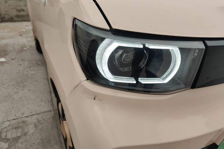 Used Wuling Hongguang MINIEV 2021 Macaron Fashion Model Lithium Iron Phosphate
