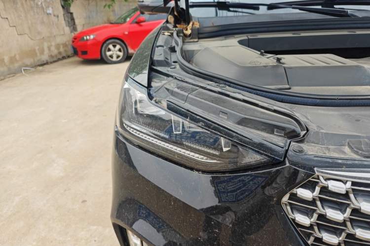 Used Wey VV6 2021 2.0T Two-Wheel Drive Smart Protection+
