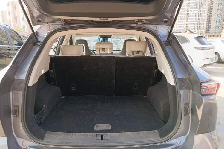 Used JETOUR Dashing 2022 1.6T DCT King PLUS Trunk