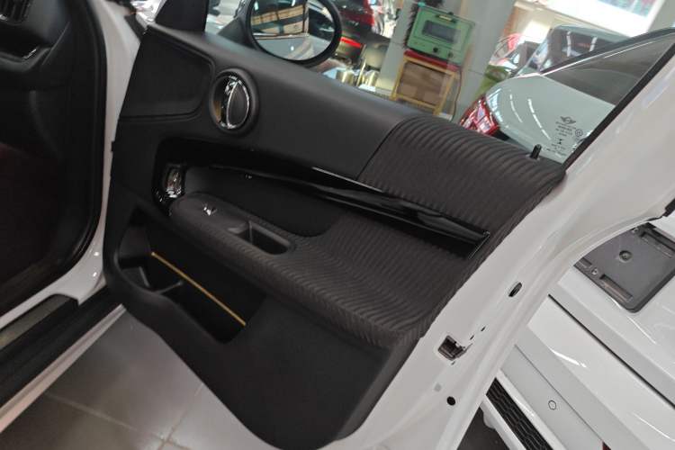 Used MINI Countryman 2019 1.5T COOPER ALL4 Classic Weekend Travel Edition