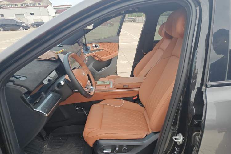 Used NETA L 2024 Extended-Range 310 Flash-Charge Red Edition