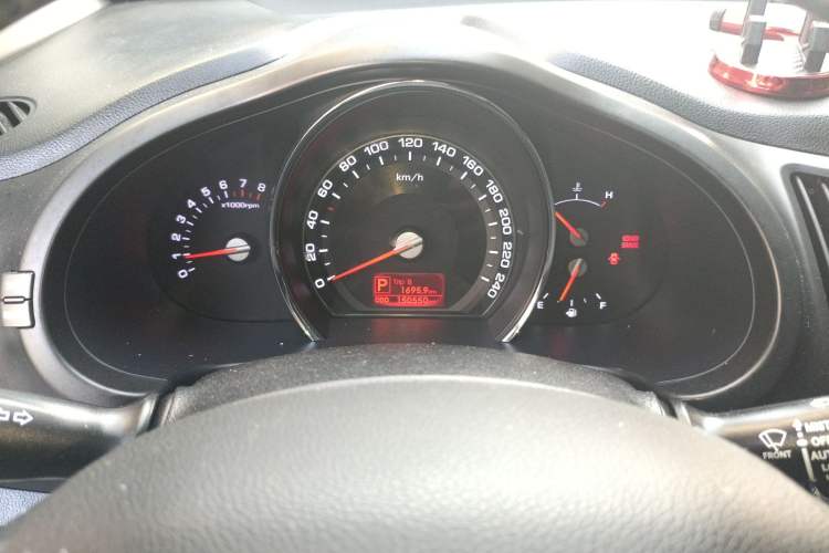 Used Kia Sportage R 2012 2.0L Automatic Two-Wheel Drive GLS
