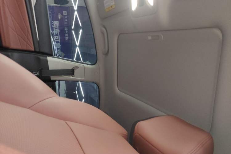 Used CHANGAN Eado 2025 PLUS 1.4T Dual-Clutch High-Energy Version Headliner