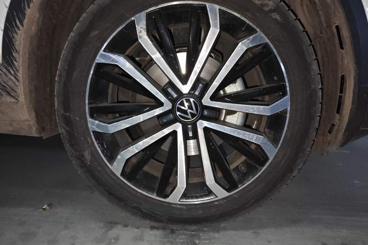 Used Volkswagen T-ROC 2022 280TSI DSG Two-Wheel Drive Comfort PLUS
