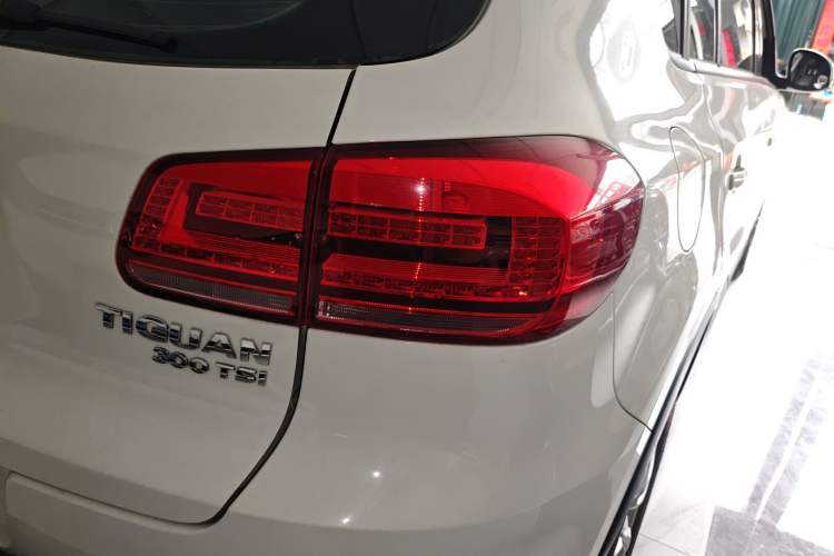 Used Volkswagen Tiguan 2016 300TSI Automatic Two-Wheel Drive Trend Edition Right Rear Taillight