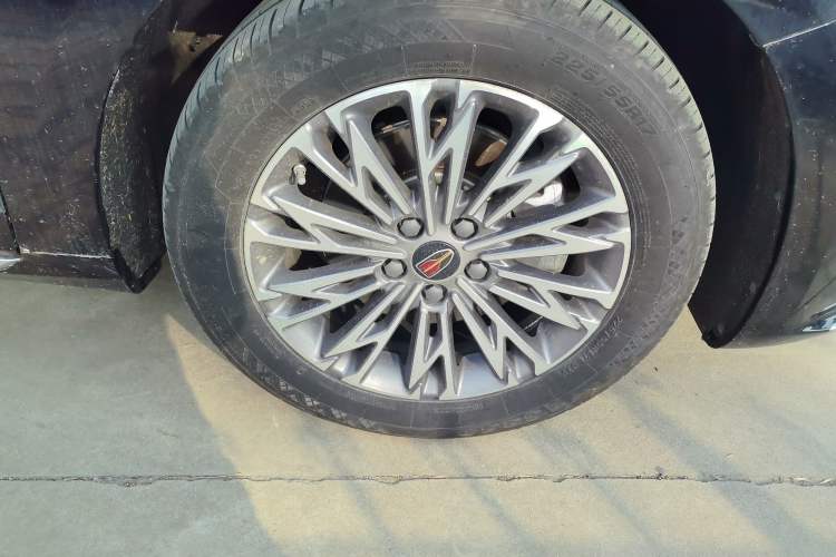 Used Hongqi H5 2024 1.5T DCT Smart Connect Flagship Edition