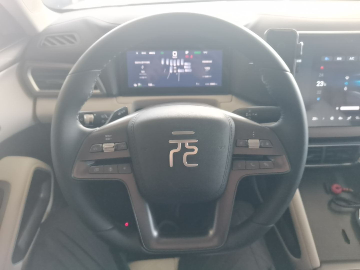 BYD Yuan UP 2025 Intelligent Driving Version 401 KM Dynamic Edition — снимка 13