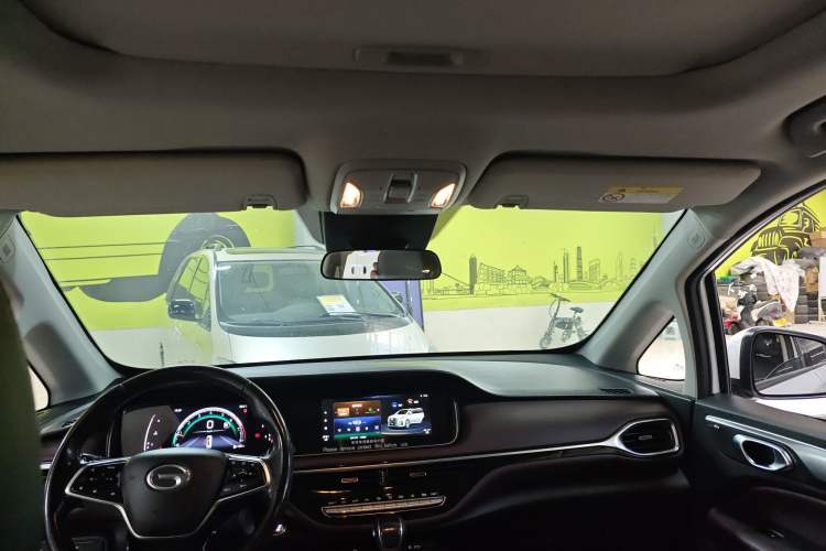 Used GAC Trumpchi M6 2023 PRO 270T DCT Luxury Edition
