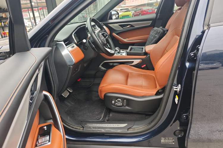 Used Jaguar F-PACE 2021 340 PS R-Dynamic SE
