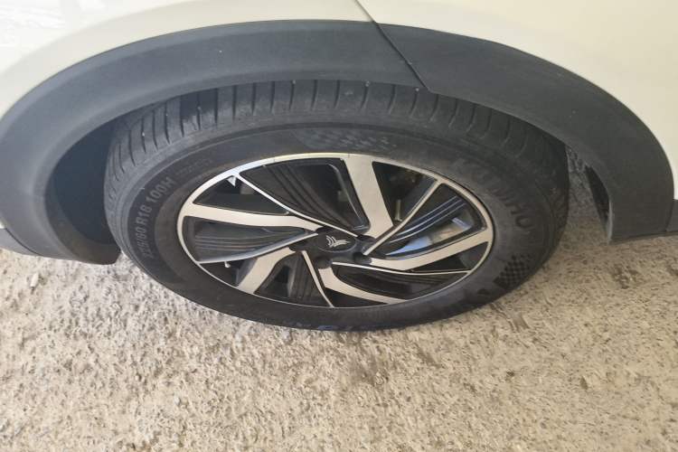 Used NETA U 2020 400 U-Shape Right Rear Wheel Hub