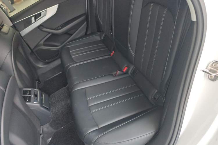 Used Audi A4L 2023 40 TFSI Luxury Dynamic Model Left Rear Seat