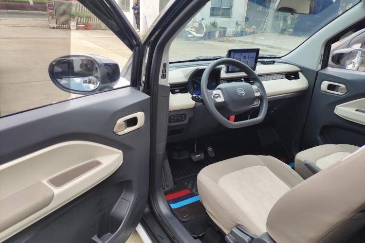 Used Chery QQ Ice Cream 2024 Edition Youth Version 205km Sundae Driver Seat