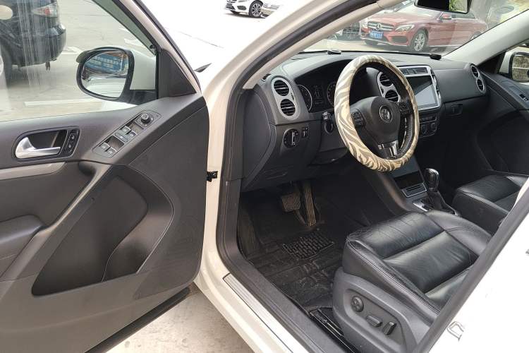 Used Volkswagen Tiguan L 2013 1.8 TSI Automatic Two-Wheel Drive Comfort Edition
