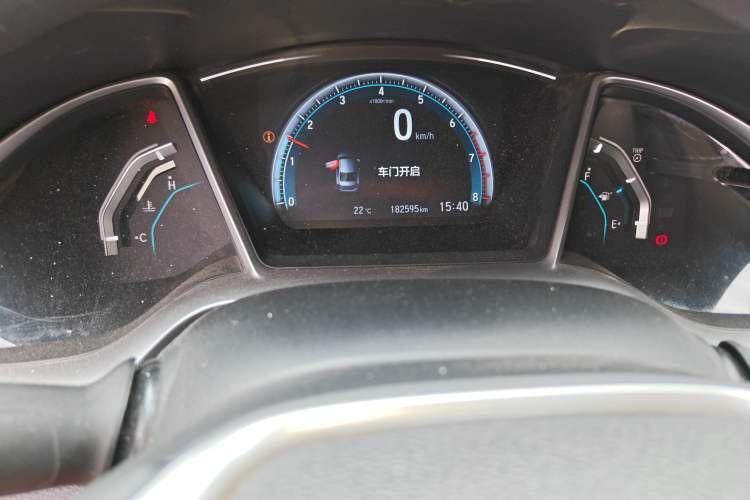 Used Honda Civic 2016 220TURBO Manual Luxury Edition
