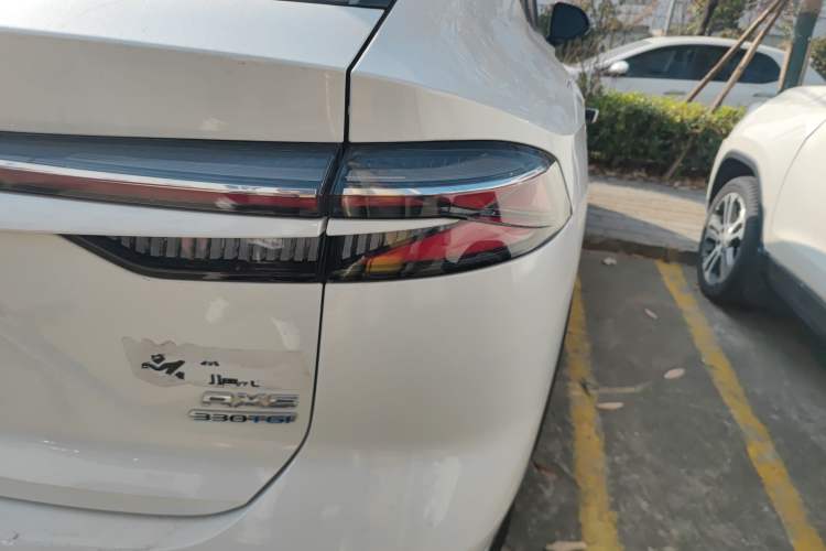 Used Roewe RX5 2023 1.5T Elite Edition