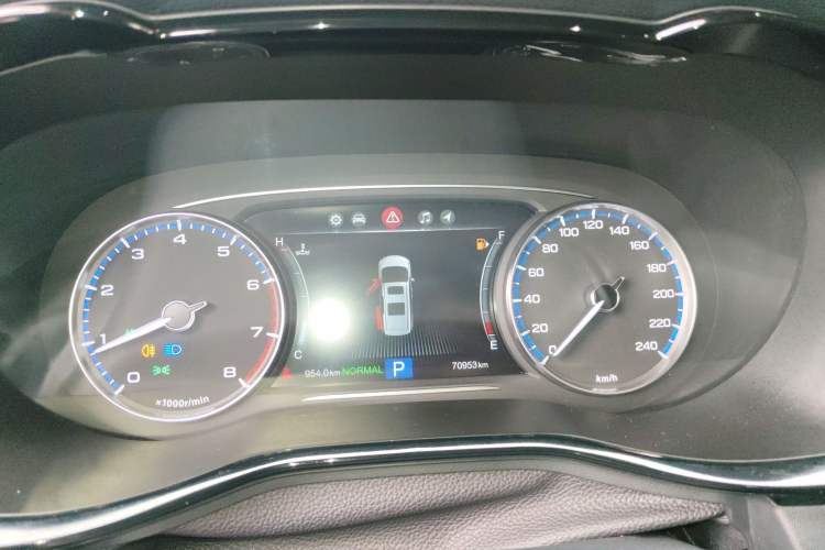 Used GAC Trumpchi M8 2018 320T Luxury Edition
