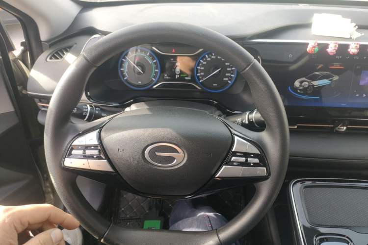 Used AION S 2023 Meizu 580 Lithium Iron Phosphate Steering Wheel