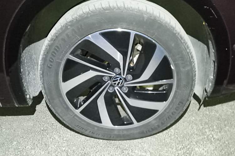 Used Volkswagen Viloran 2020 330TSI Luxury Edition
