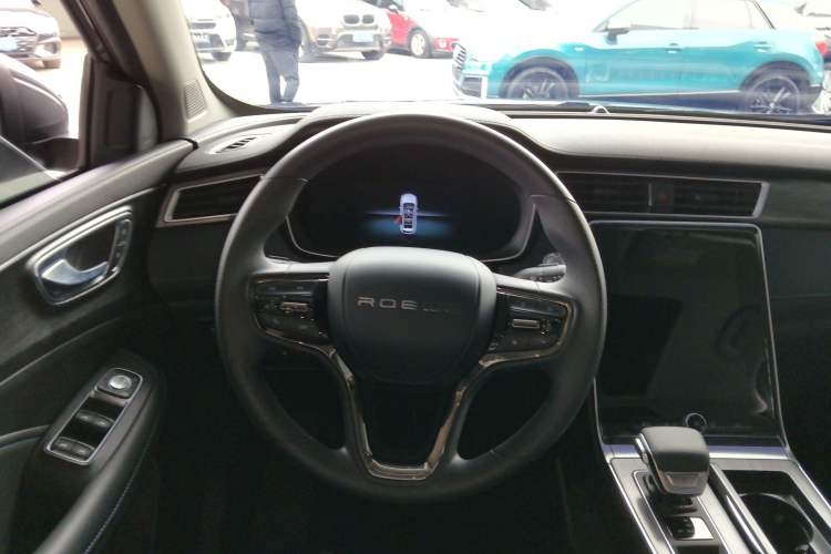 Used Roewe RX5 2025 PLUS 330TGI Automatic Trendsetting Smart Edition