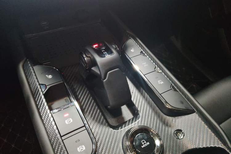 Used Haval Raptor New Energy 2023 Hi4 145 Explorer Edition Gear Lever