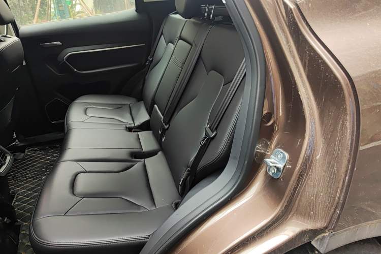 Used Haval H6 2017 Blue Label 2.0T Automatic Two-Wheel Drive Smart Edition