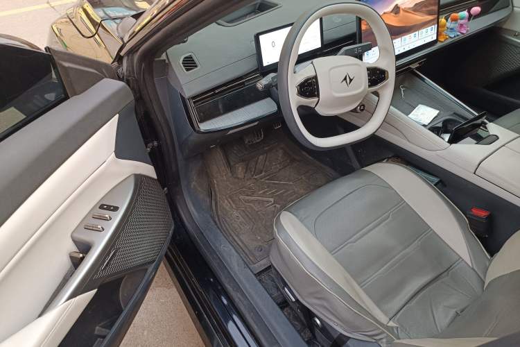 Used Dongfeng eπ eπ007 2024 530 Pro Version
