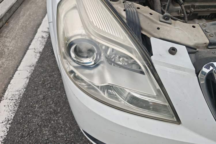 Used Buick Excelle 2015 1.5L Automatic Classic Model
