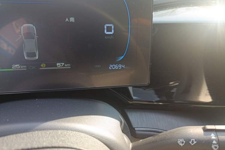 Used BYD Qin PLUS 2024 HONOR Edition DM-i 55KM Leading Model
