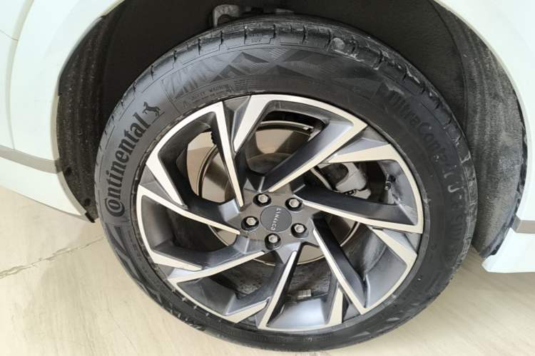 Used Lynk & Co 09 EM-P 2021 2.0T PHEV Ultra Six-Seater
