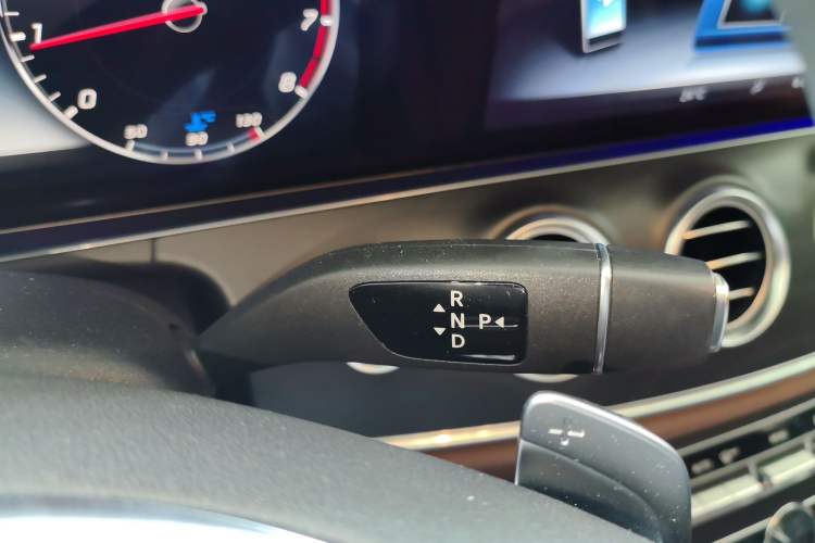 Used Mercedes-Benz E-Class 2018 Facelift E 200 L Sport Edition