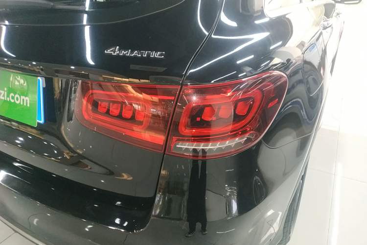 Used Mercedes-Benz GLC 2020 Facelift GLC 260 L 4MATIC Luxury Edition
