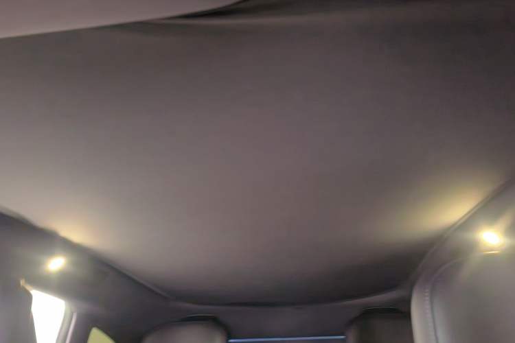 Used Avatr 06 2025 Ultra Pure Electric Edition Headliner
