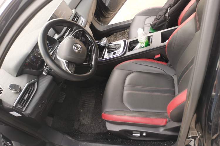 Used Dongfeng Aeolus Yixuan 2020 230T Automatic Glare-Proof Dark Knight Edition
