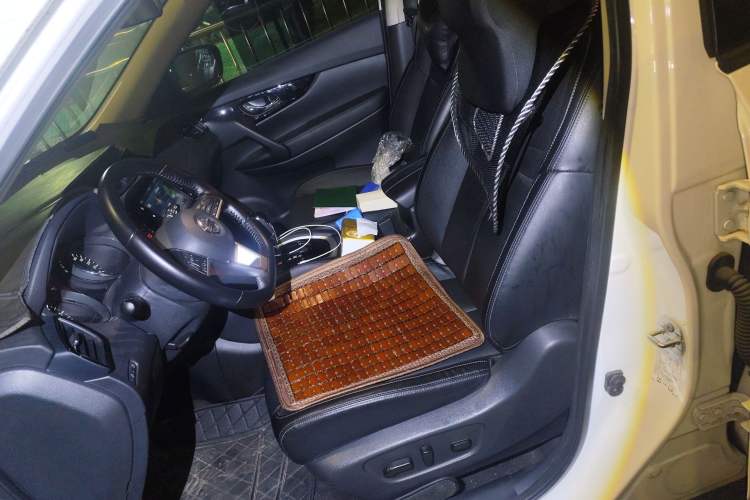 Used Nissan X-Trail 2020 2.0L XL Premium CVT 2WD SmartConnect Luxury Edition
