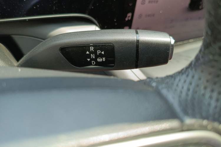Used XPeng P7 2021 480N Gear Lever