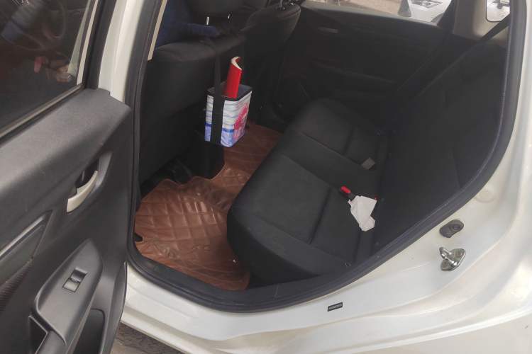 Used Honda Fit 2014 1.5L LX CVT Comfort Model
