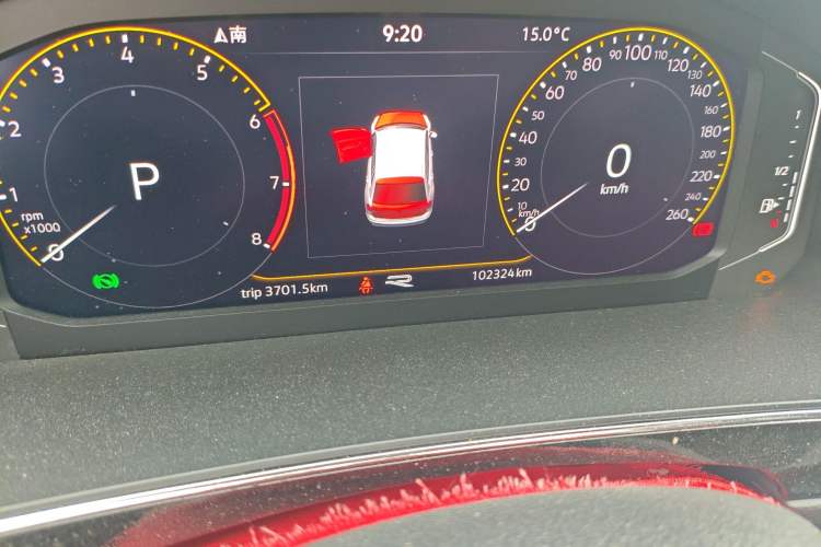 Used Volkswagen Tiguan L 2021 330TSI Automatic Two-Wheel Drive R-Line Enhanced Edition Odometer Close Up