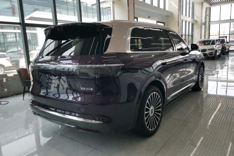 Used Hima AITO M8 2025 Model Pure Electric Max+ Five-Seat Long-Range Version Rear Right 45 Deg