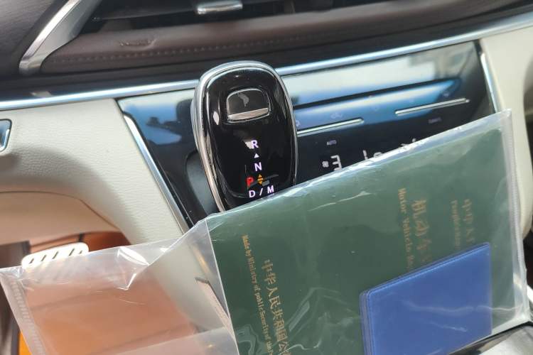 Used Buick GL8 2021 Land Cruiser Executive Class 652T Luxury Model