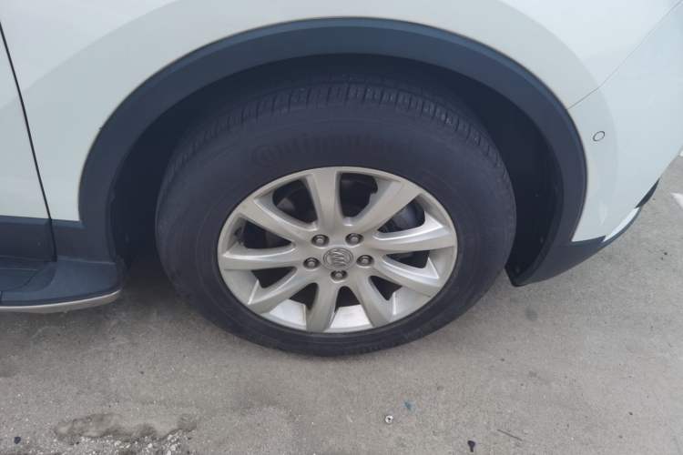 Used Buick Envision 2019 20T Two-Wheel Drive Luxury Version China V Standard Right Front Wheel Hub
