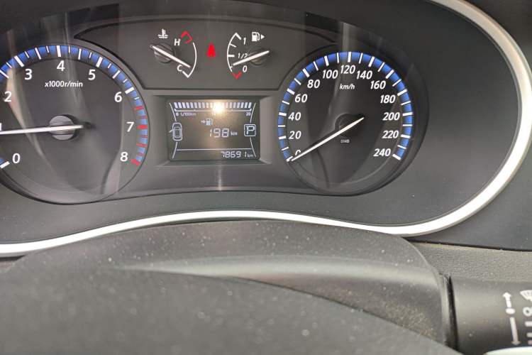 Used Venucia T90 2018 2.0L CVT Smart Connect Luxury Edition China V Standard