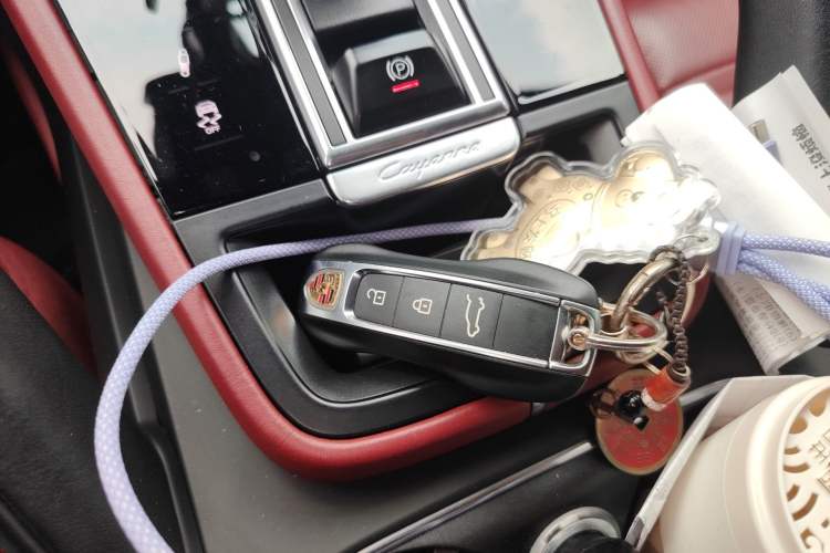 Used Porsche Cayenne 2019 Cayenne 3.0T Vehicle Key