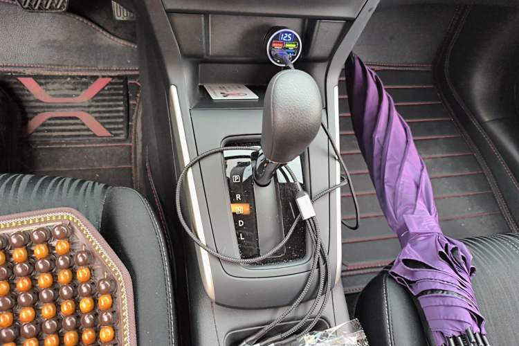 Used Nissan Sylphy 2024 Facelifted Three Classic 1.6XE CVT Comfort Edition Gear Lever