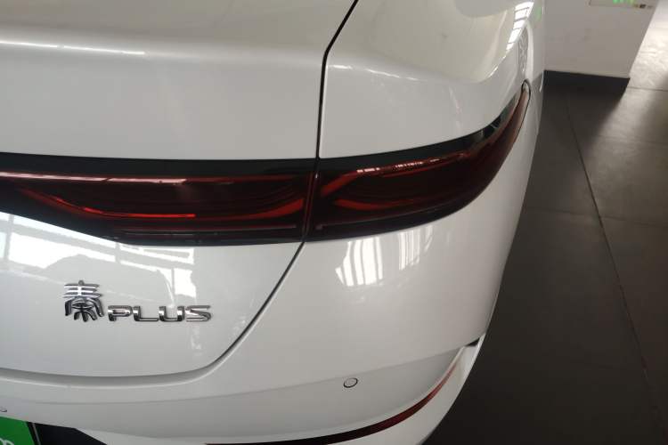 Used BYD Qin PLUS 2025 DM-i Smart Drive 55KM Leading Model
