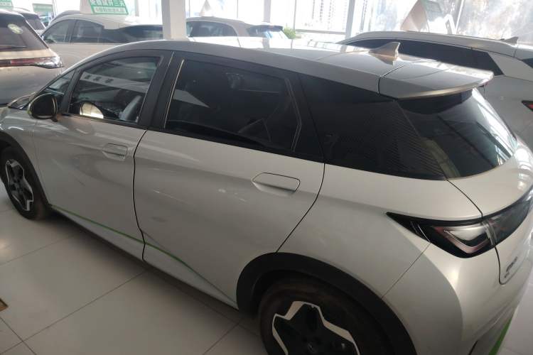 Used BYD Dolphin 2021 405 km Fashion Edition