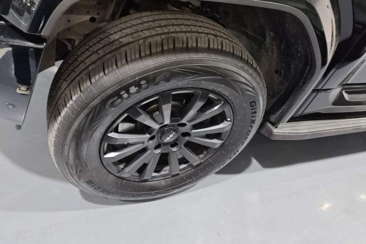 Used Formula Leopard 5 2025 TianShen Intelligent Driving Max Edition Exterior 4