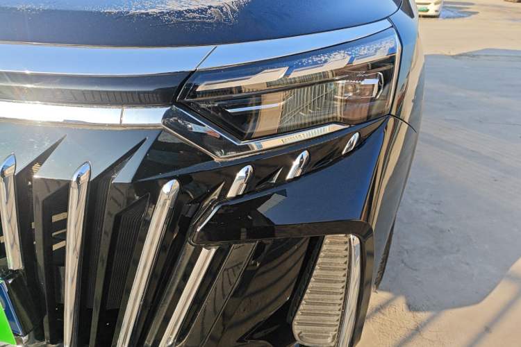 Used Geely Auto Haoyue L 2025 2.0T DCT Luxury Edition