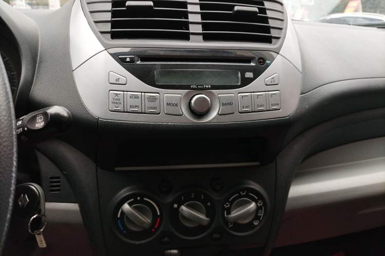 Used Suzuki Alto 2013 1.0L Manual Luxury Model