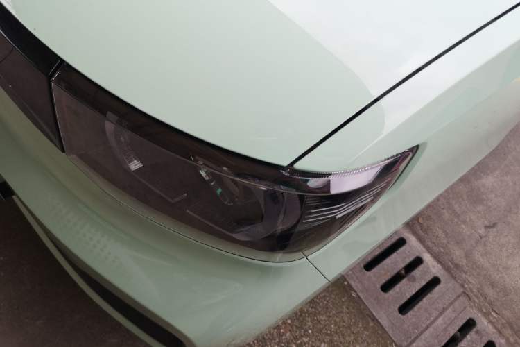 Used Wuling Hongguang MINIEV 2021 Macaron Premium Model – Lithium-NMC Left Front Headlight