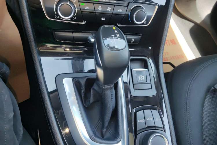 Used BMW 2 Series Active Tourer 2016 218i Fashion Model Gear Lever